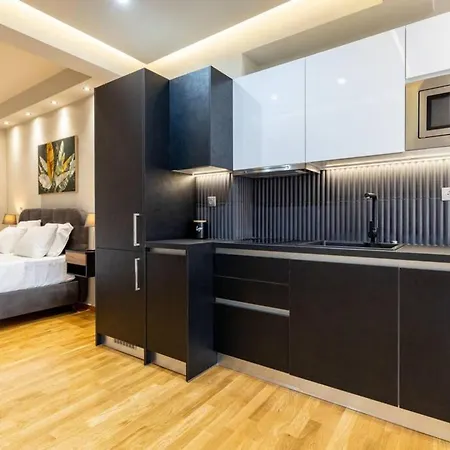 Acropolis Lux View Penthouse Apartment *